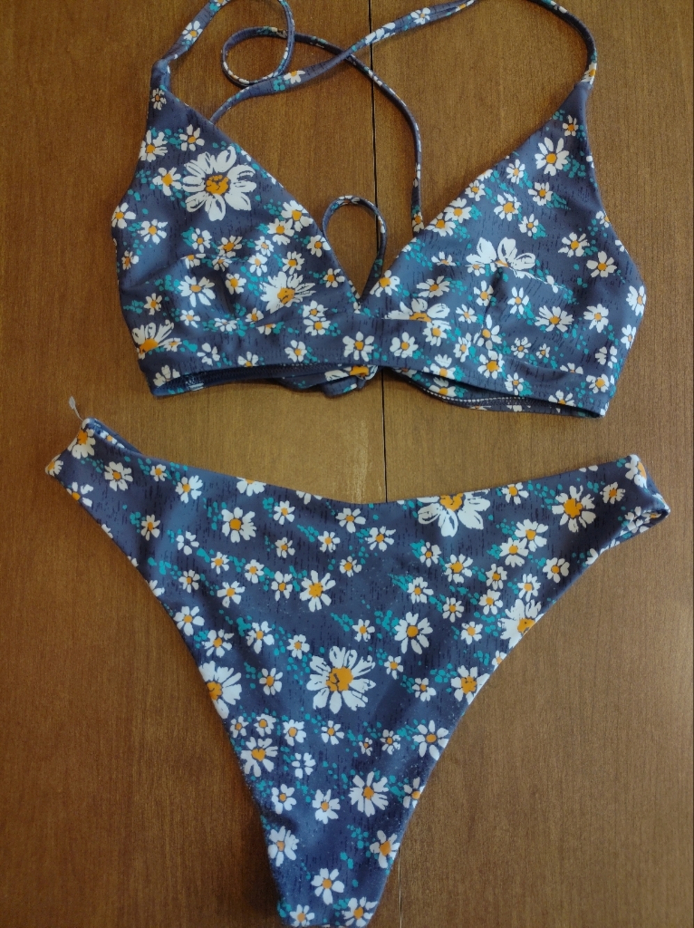 SHEIN Navy Floral Two-Piece Bikini Set with White Daisy Print